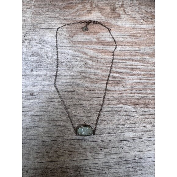 Kendra Scott Elisa Druzy Quartz Pendant Necklace Adjustable Chain Intricate Meta - Picture 3 of 6